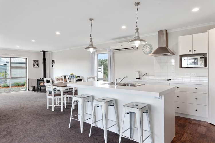 1155 Stanley Road Waimana_15