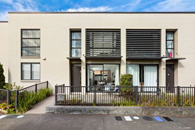 26 Bluegrey Avenue Stonefields_5