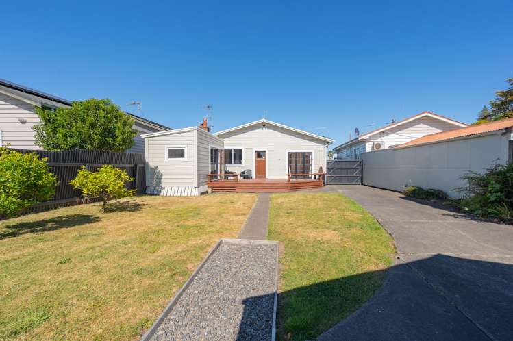 5 Georges Drive Napier South_18