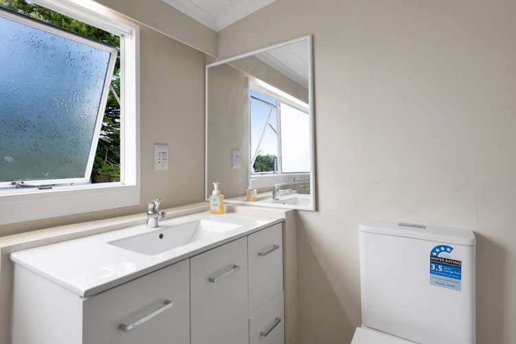 4 Oswald Place Stratford_17