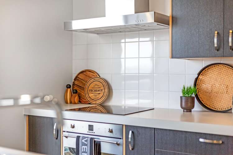 9j/245 Wakefield Street Te Aro_5