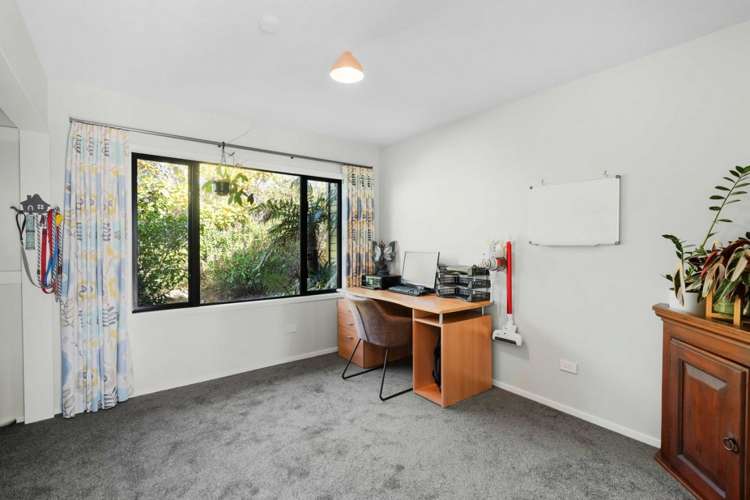 739 Bay Road Oxford_16