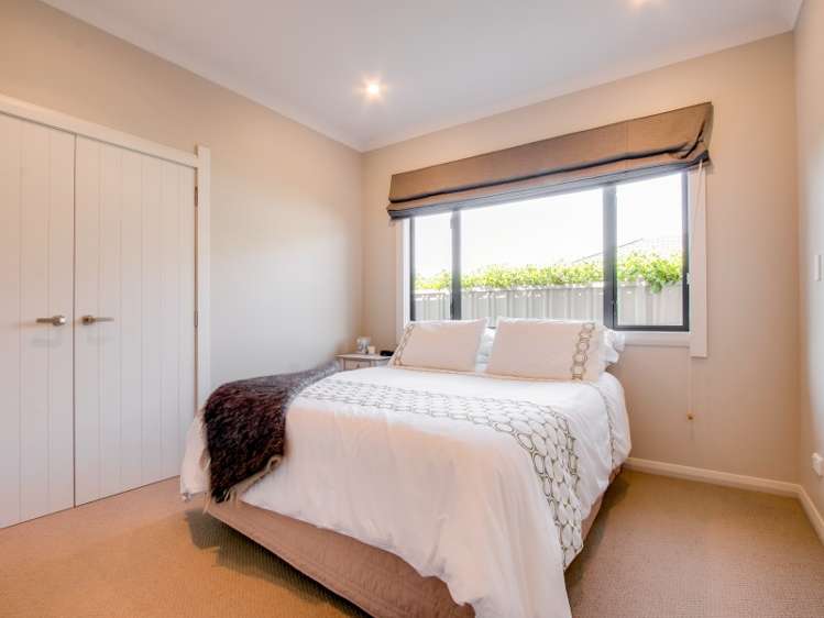 16 Pania Place Poraiti_12