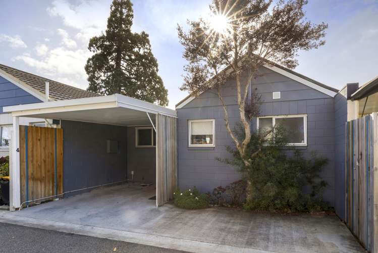 4/6 Poynter Street_0