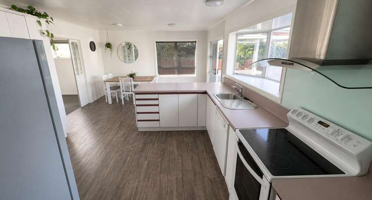  40 Scott Street Elgin_1