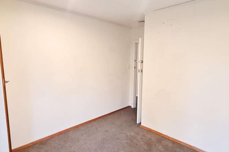 2 Kim Street Wainuiomata_4