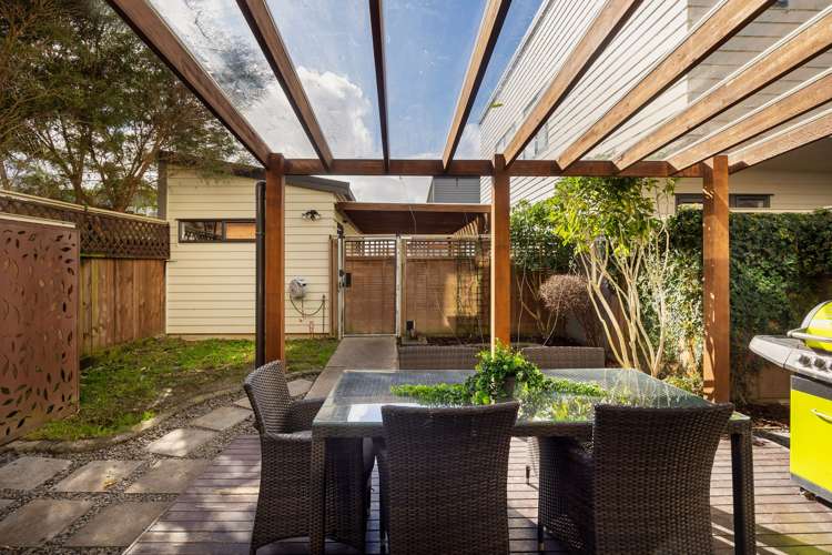 27 Liquidambar Drive Hobsonville_24