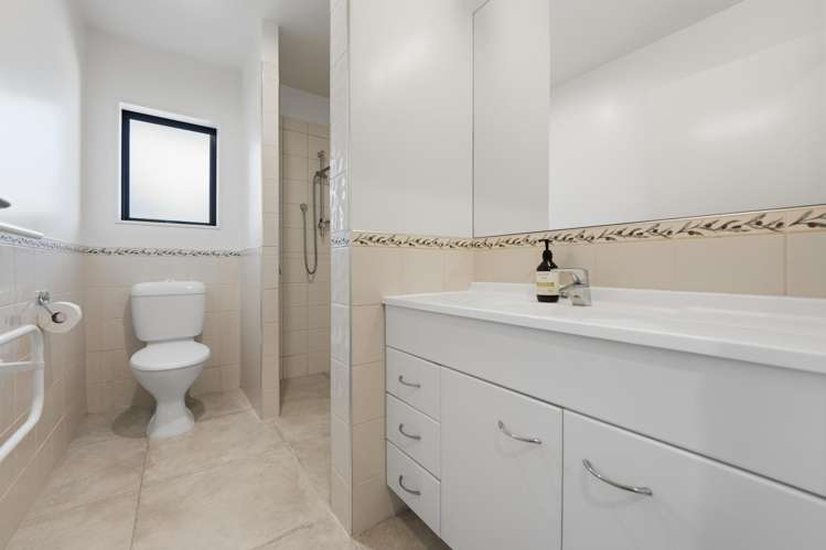 15/127 Boundary Road Blockhouse Bay_9