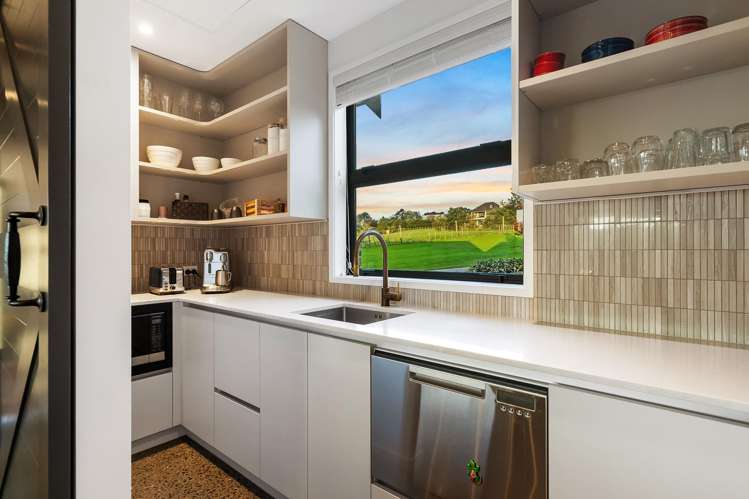 202 Broomfields Road Whitford_12