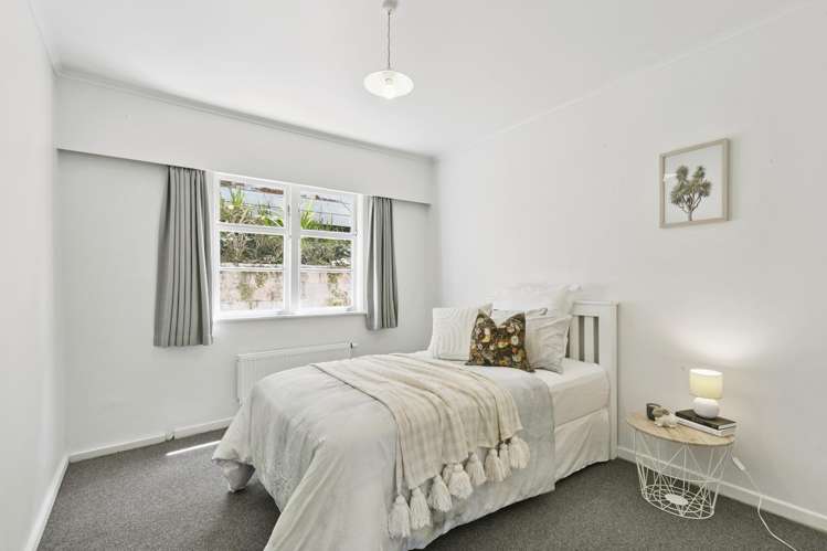 11 Maarama Crescent Aro Valley_13