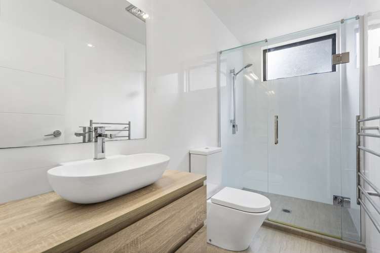 15 Moller Street Beach Haven_13