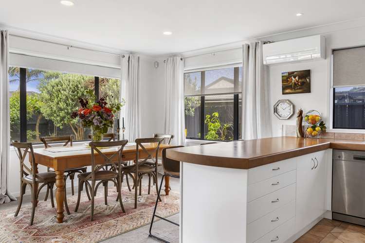 51 Calypso Drive Papamoa_5