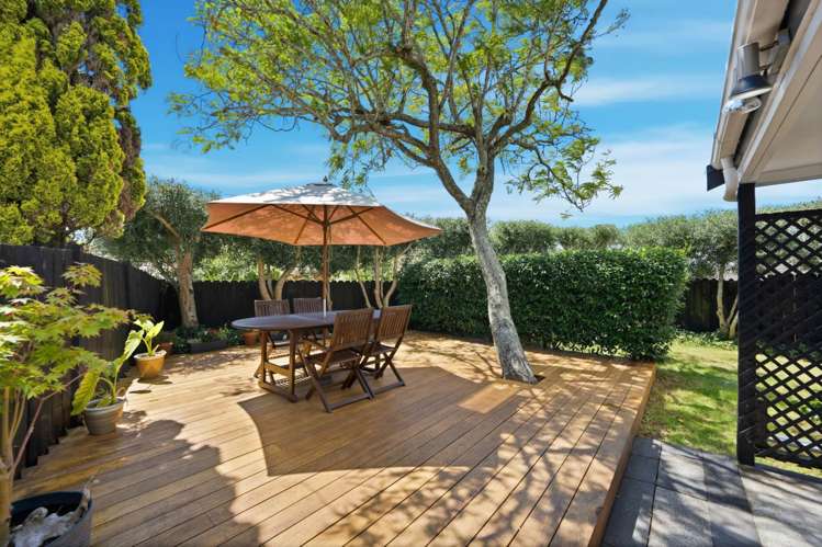 2/195 Abbotts Way Remuera_10