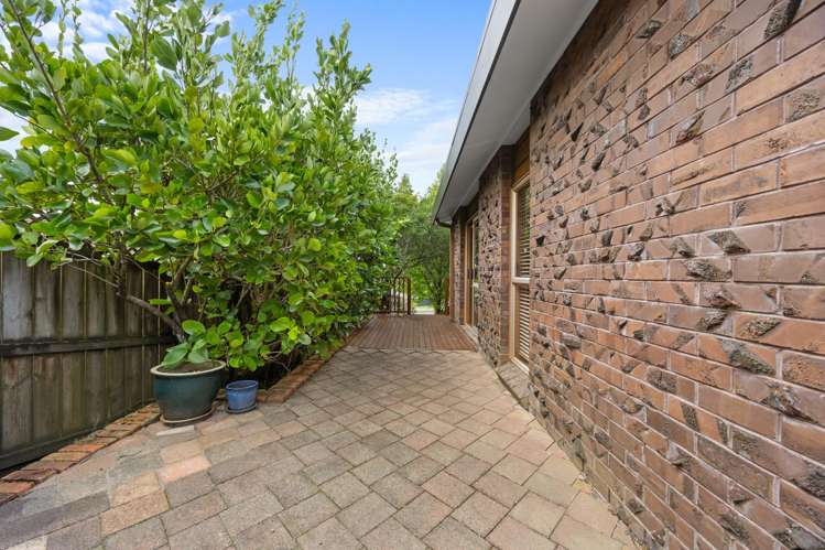 21 Jade Avenue Pakuranga Heights_33