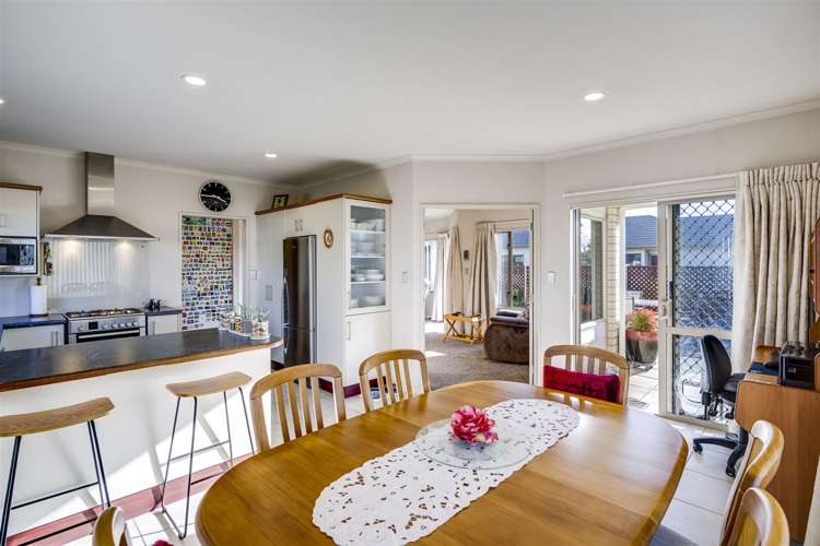 14 Blythfield Place Taradale_5