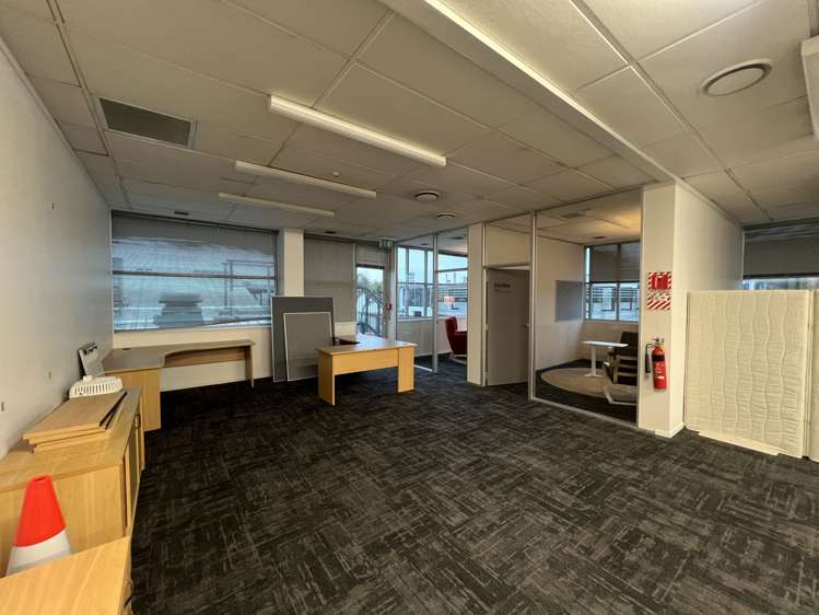 Level 1/37 Carbine Road Mount Wellington_4