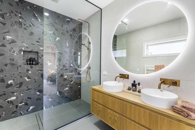 6 Dorchester Place Orewa_10