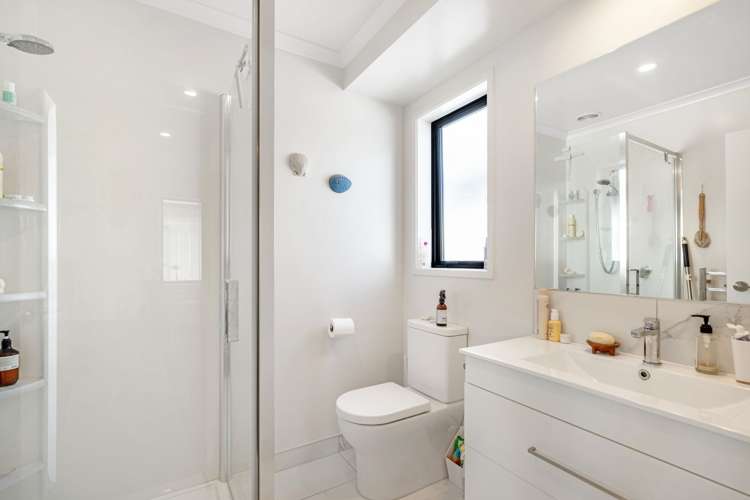 4 Te Taniwha Road One Tree Point_13