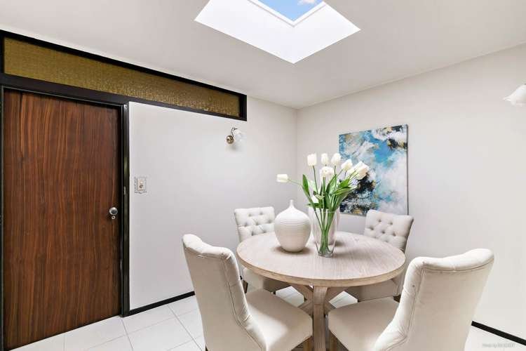 2/26 Woodside Avenue Northcote_3