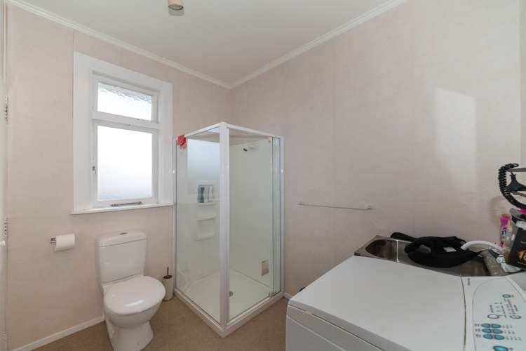 2 Poole Street Feilding_14