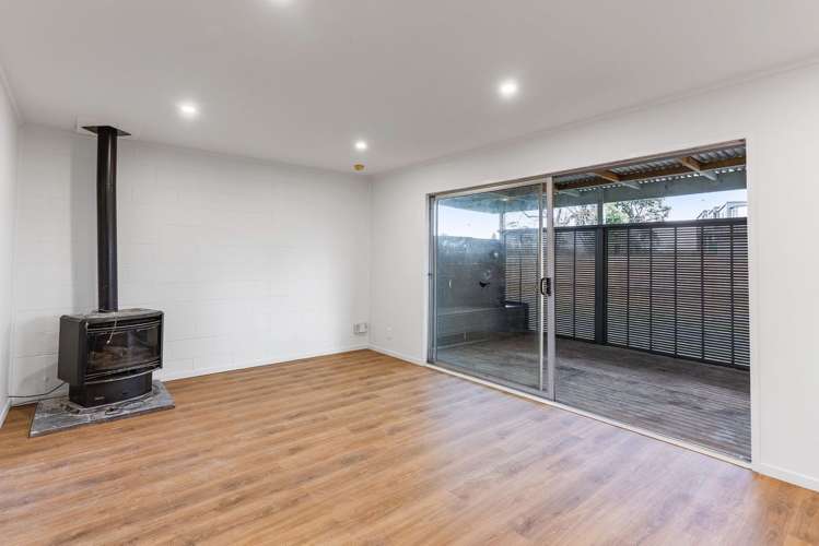 32 IdleWild Avenue Mangere_8