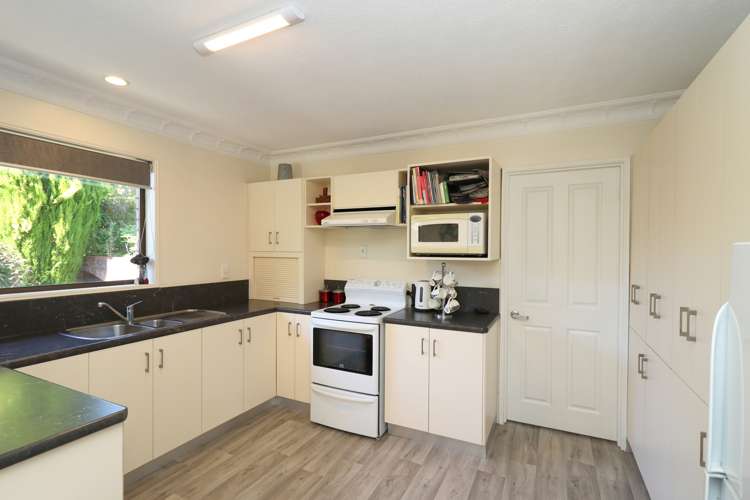 48 & 50 Matua Road Otatara_8