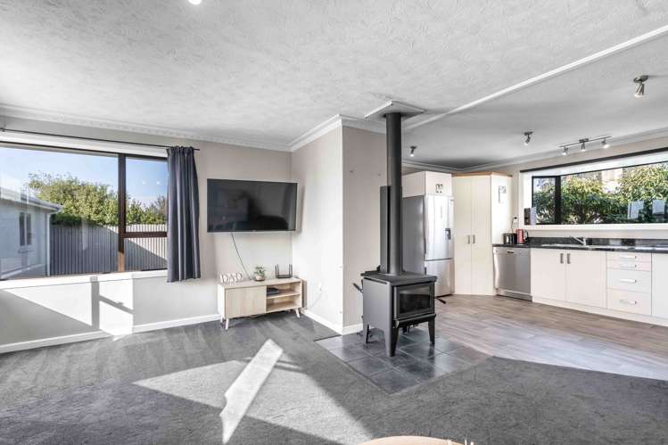 9 Stephens Street Waikiwi_2