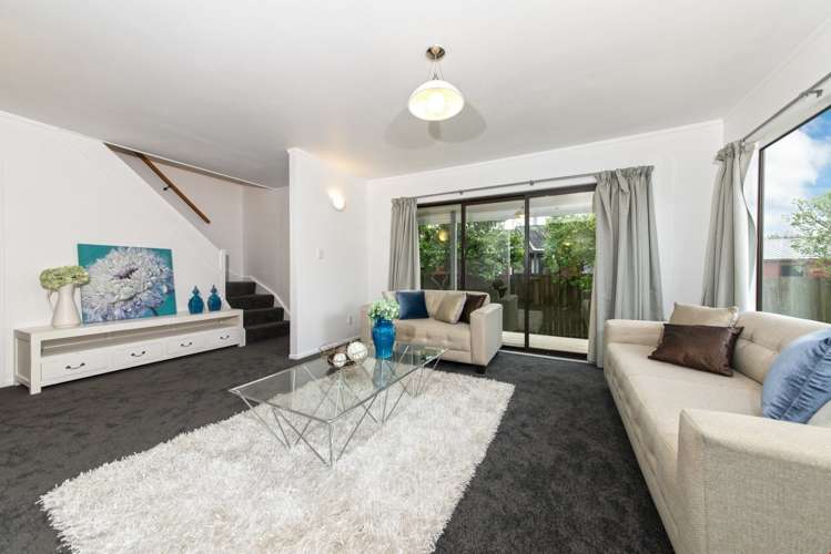 137 Carnoustie Drive Wattle Downs_10