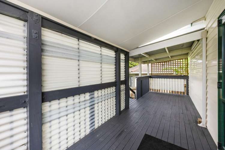 40 Reid Road New Lynn_15