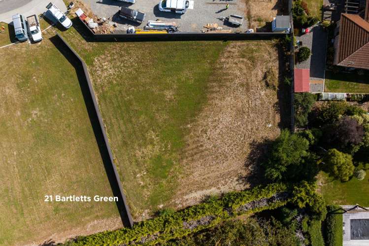 6 Bartletts Green Sections Yelverton_12