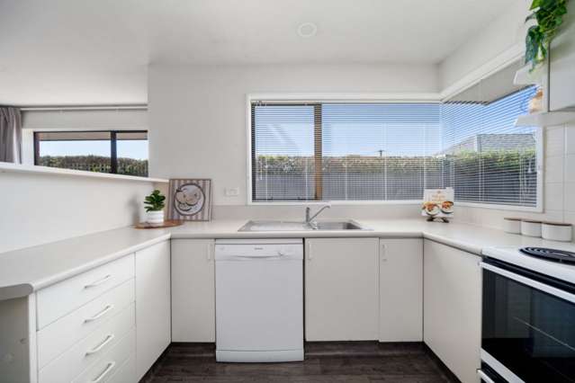12A Leacroft Street Bishopdale_3