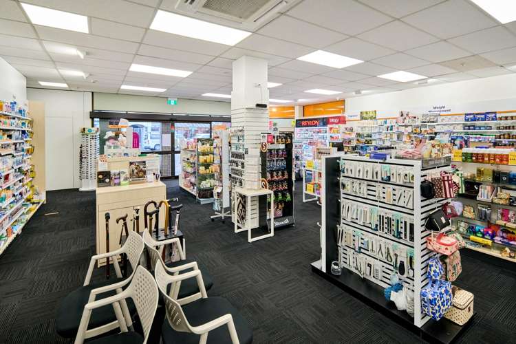 232-242 Jackson Street Petone_13