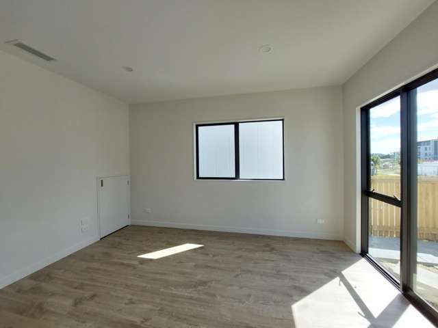 9 Green Bamboo Road Hobsonville_3