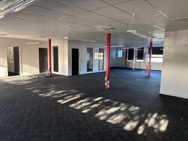 288-290 Oxford Street Levin_1