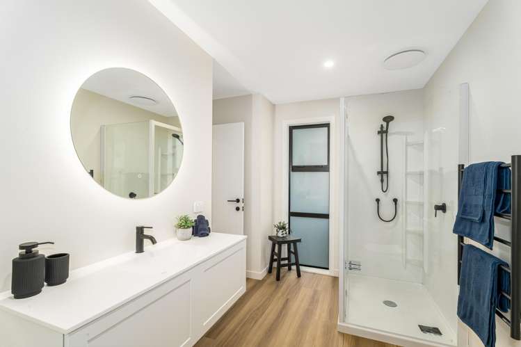 31A Moeraki Road Maoribank_15