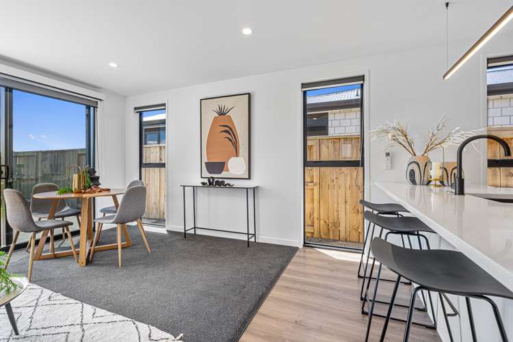 17 Hinaki Street Poike_6