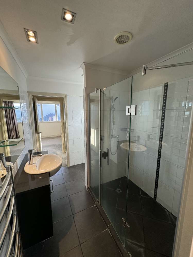 38 Aikmans Road Merivale_12