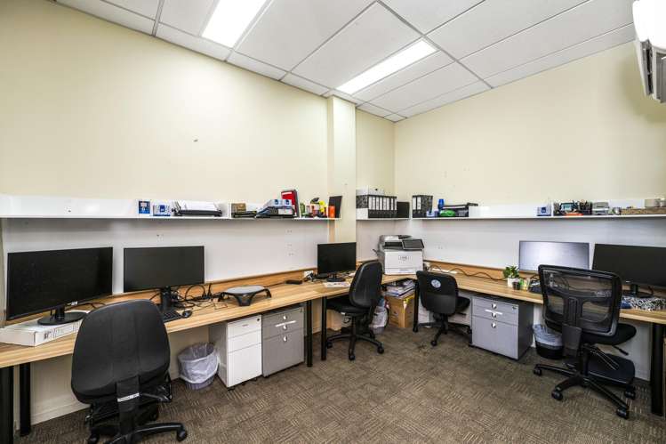 14 Fair Mall Otara_9