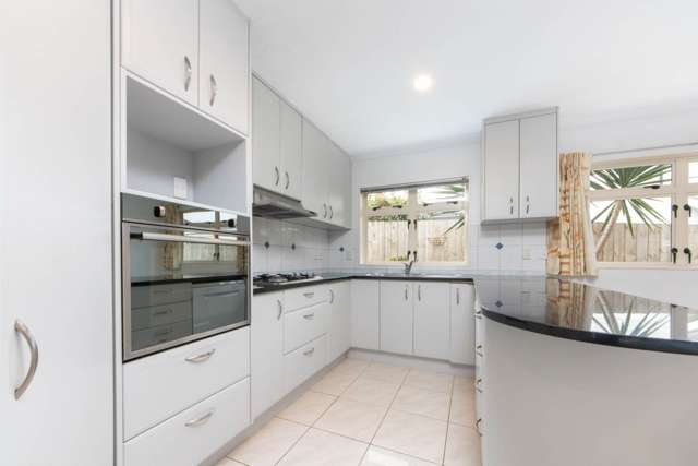 4A Hazel Avenue Mt Roskill_4