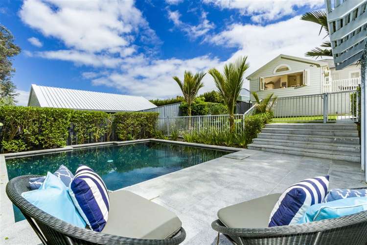 35 Ewen Alison Avenue Devonport_14