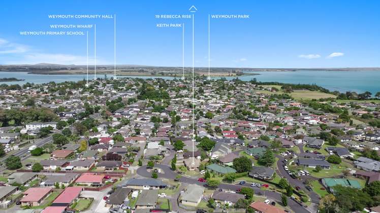 19 Rebecca Rise Weymouth_12