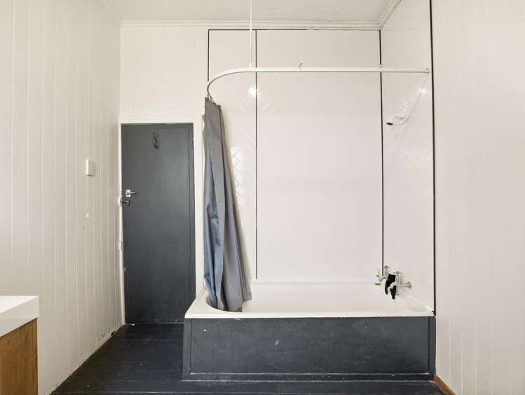 151 Queen Street North Dunedin_15