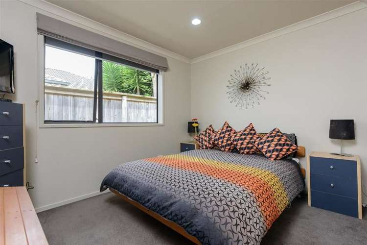 18 Waipuna Grove Welcome Bay_11