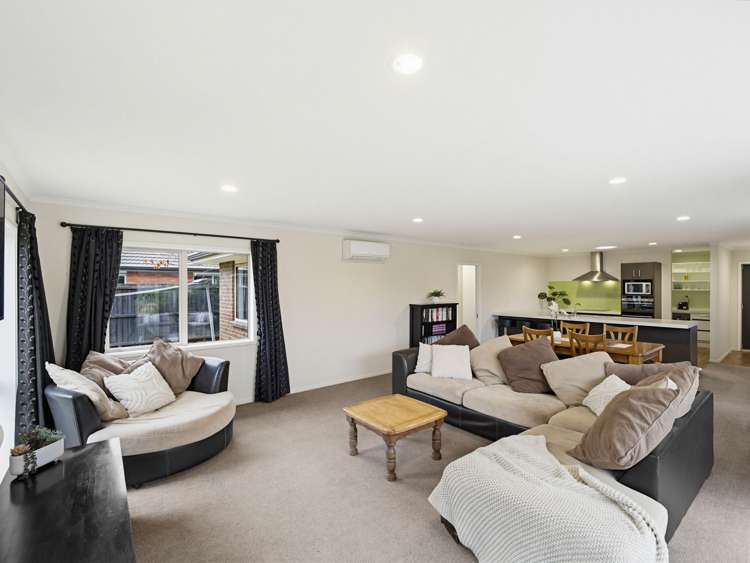 32 Tauhinu Avenue_4