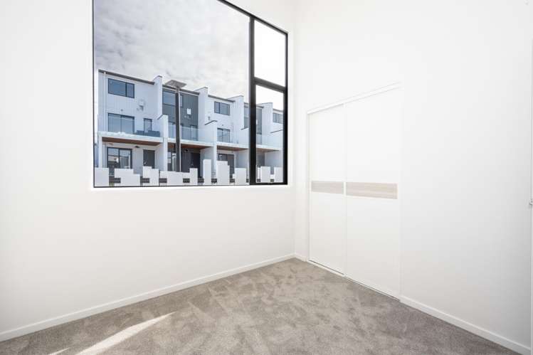 4/737 East Coast Road Browns Bay_10