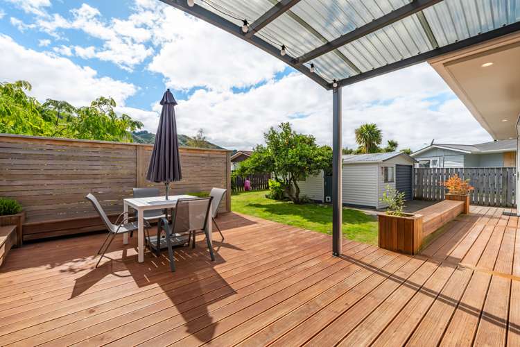 37 California Drive Totara Park_17