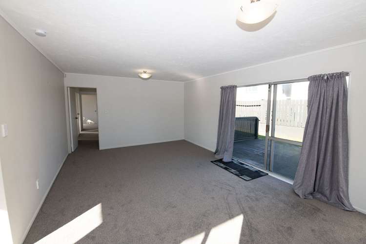 41 Outram Grove Kelson_6