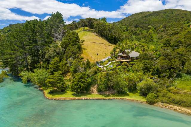 14 Tahunatapu Road Parua Bay_4