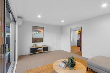 62 Mays Road_4