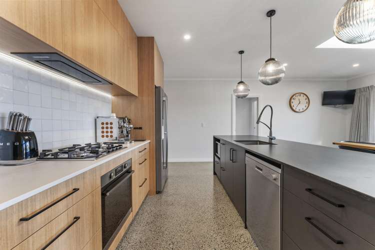 17 Kara Place Wharewaka_6